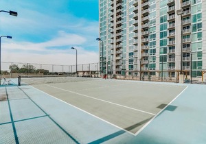 FRONTDESK Uptown Apts with City Views Charlotte in Charlotte