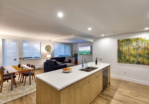 King's Balcony, Downtown Sidney, New spacious 2 bedroom condo, 90 day minimum. in Sidney