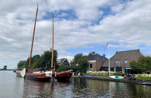 Oostermeer House | PUUR Eastermar Authentic and luxurious coach house in a monumental farm