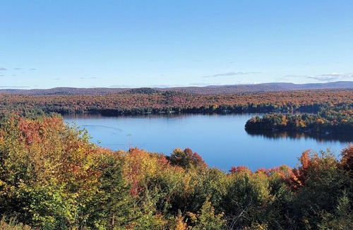 Town of Webb House | Spectacular Panoramic Views in a Private Setting with ADK 5 Star Accomodations
