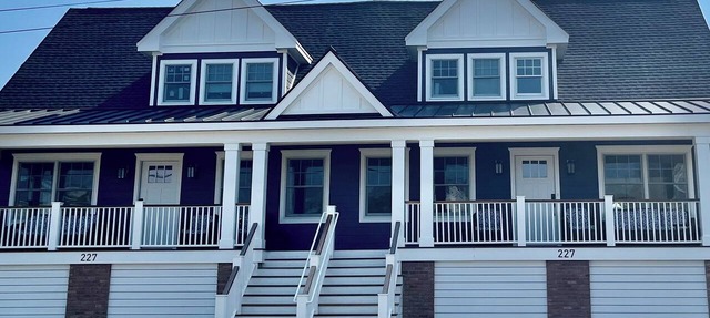 Cape May Vacation Rentals- Great Location! Just BLOCK & 1/2 to BEACH and TOWN! in Cape May