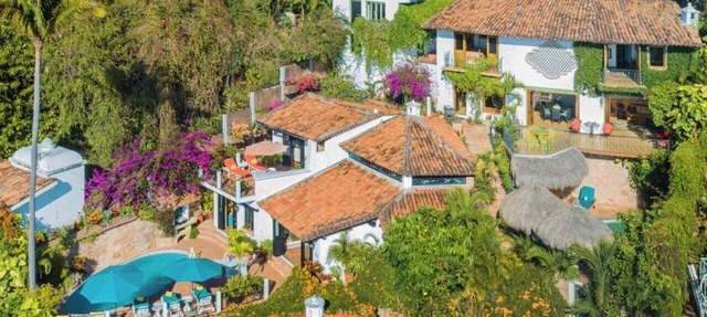 Casa de la Hoja: Private and Quiet 3 BR/4BA Home in Exclusive Conchas Chinas in Puerto Vallarta