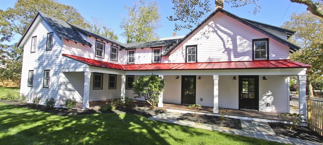 Completely Renovated Historical Home - The Black and White House in Cape May