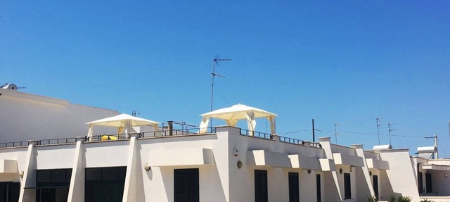 Detached villa 30 mt from the sea in Marina di Mancaversa