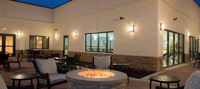 DoubleTree by Hilton Schenectady Downtown in Schenectady