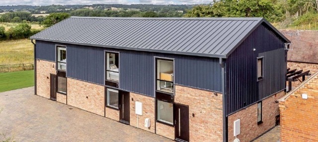 Fawn Cottage disabled adapted 3 bedroom hot tub in Coughton
