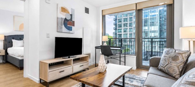 Full Private Apt Downtown Seaport with Pool in Boston