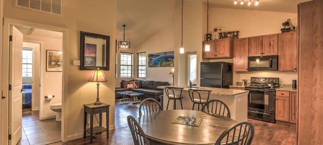 Granby Condo with Balconies, Mtn Views and Pool Access! in Granby