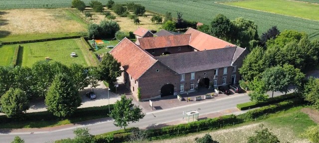 Hoeve de Binnenplaets | Family Lodging in Schimmert