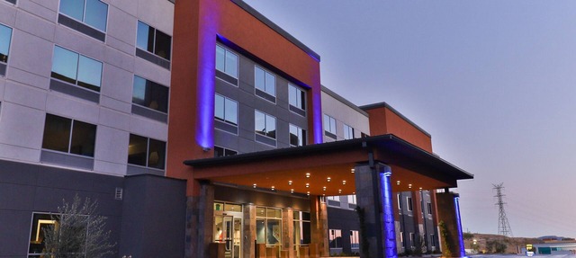 Holiday Inn Express & Suites Henderson South - Boulder City by IHG in Henderson