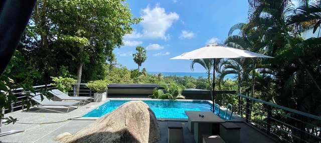 Ko Samui Sea View Pool villa Paris, with car, just 400m to the Beach in Ko Samui
