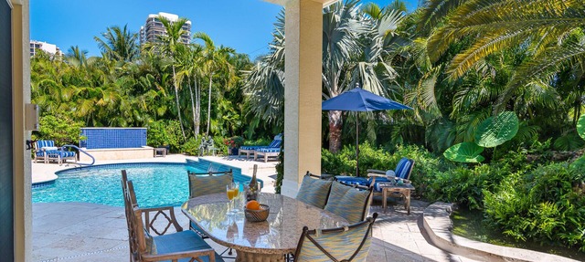 Mangrove House on Singer Island- Between Surf and Serenity in Singer Island