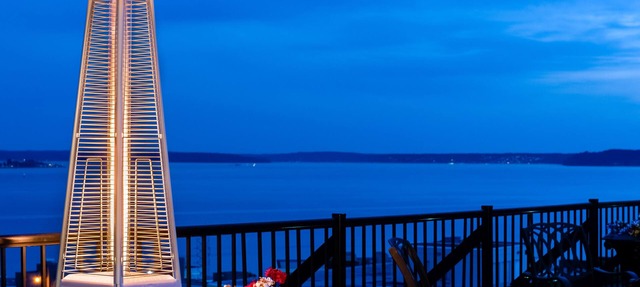 Mediterranean Inn in Seattle