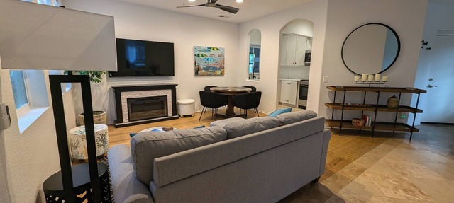 Modern 1-bedroom apartment in quiet neighborhood in charming Encinitas in Encinitas