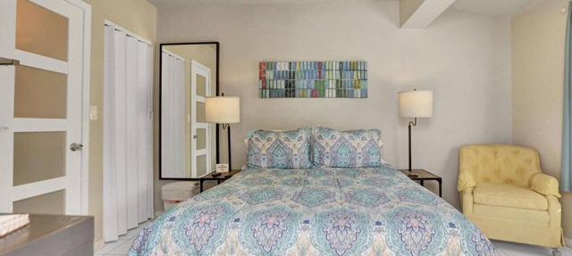 Private studio, 5 min. walk to Wilton Drive in Wilton Manors