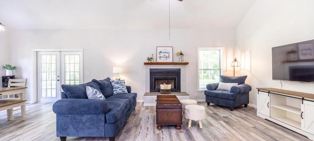 Relaxing Modern Farmhouse in Jupiter Farms. Family-and Dog-friendly! in Jupiter