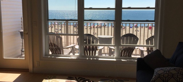 Spectacular Views From Beachfront Condo in Hampton