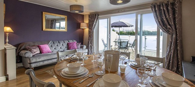 Spring Lake 19, The Lake House - Waterside Holiday Lodge, Watersports, Sleeps 6 in South Cerney