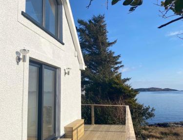 Urgha Bay in Tarbert