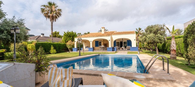 Villa 'Luxury Next Beach Cabo Roig' with Private Pool, Wi-Fi and Air Conditioning in Orihuela Costa