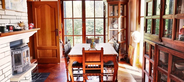 Villa & Wellness Area: Jacuzzi, Sauna, Massage Table in Kraainem