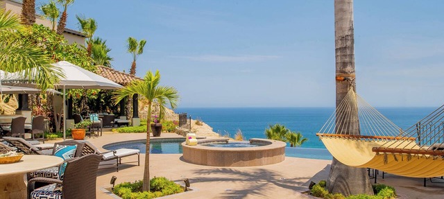 Villas Del Mar, Golf & Steps from Swimmable Beach — Chef, Butler & Yacht Incl. in San José del Cabo