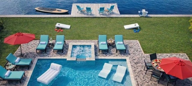 Waterfront Htd Pool, Spa, Billiards, Lanai, Canal in Delray Beach