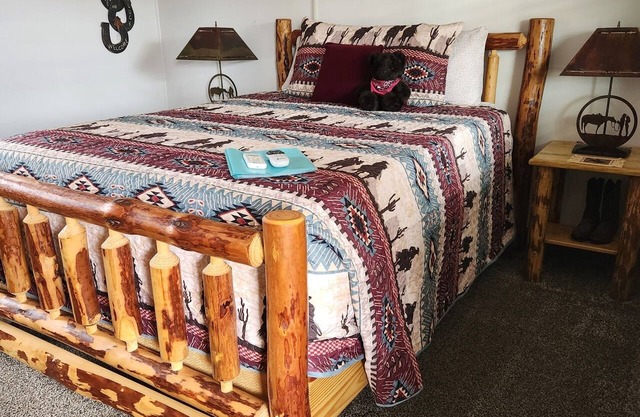 Cowboy Country Inn 