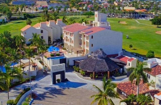 Punta Sur Golf Course 
