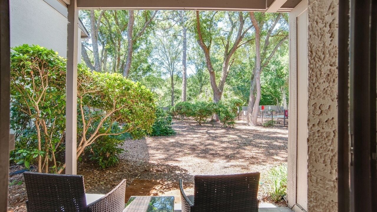 Photo of Outdoor in Folly Field