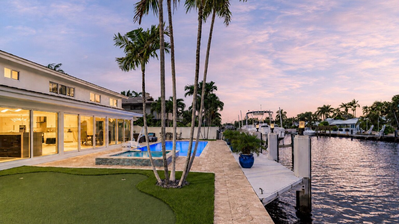 Photo of Outdoor in Coral Ridge
