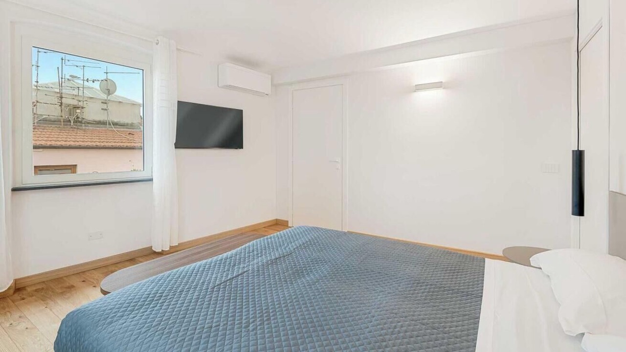 Photo of Bedroom in La Spezia Historic Centre