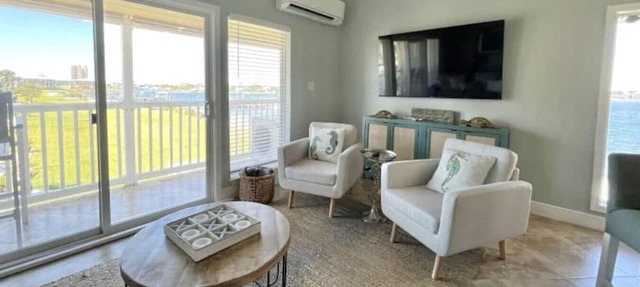 Sand Dollar W212 Bayfront Escape- Gorgeous Sunset Views, Bikes Included! in Pensacola Beach