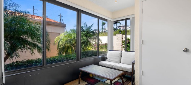 Waterfront Condo - Patio, Resort Pool. Grill Area, Dock + Spa in St. Petersburg