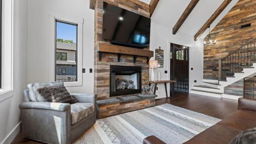 Gray Fox Lodge by AvantStay in Lake Norman of Catawba