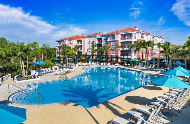 Vista Cay Resort 